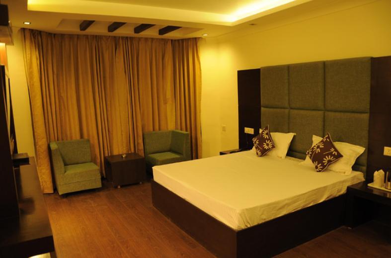 Hotel Mgm1 Dalhousie Habitación foto